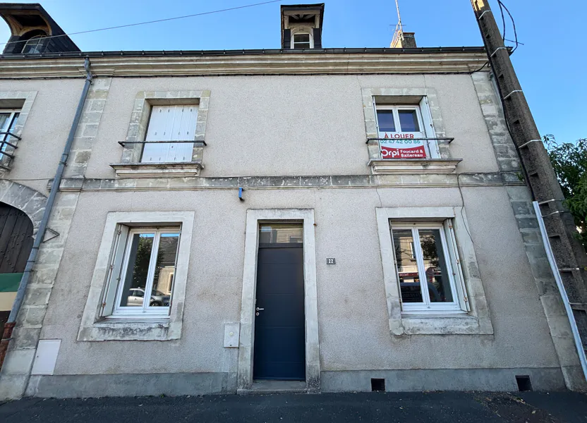 Appartement Avenue Louis Proust à Neuillé-Pont-Pierre