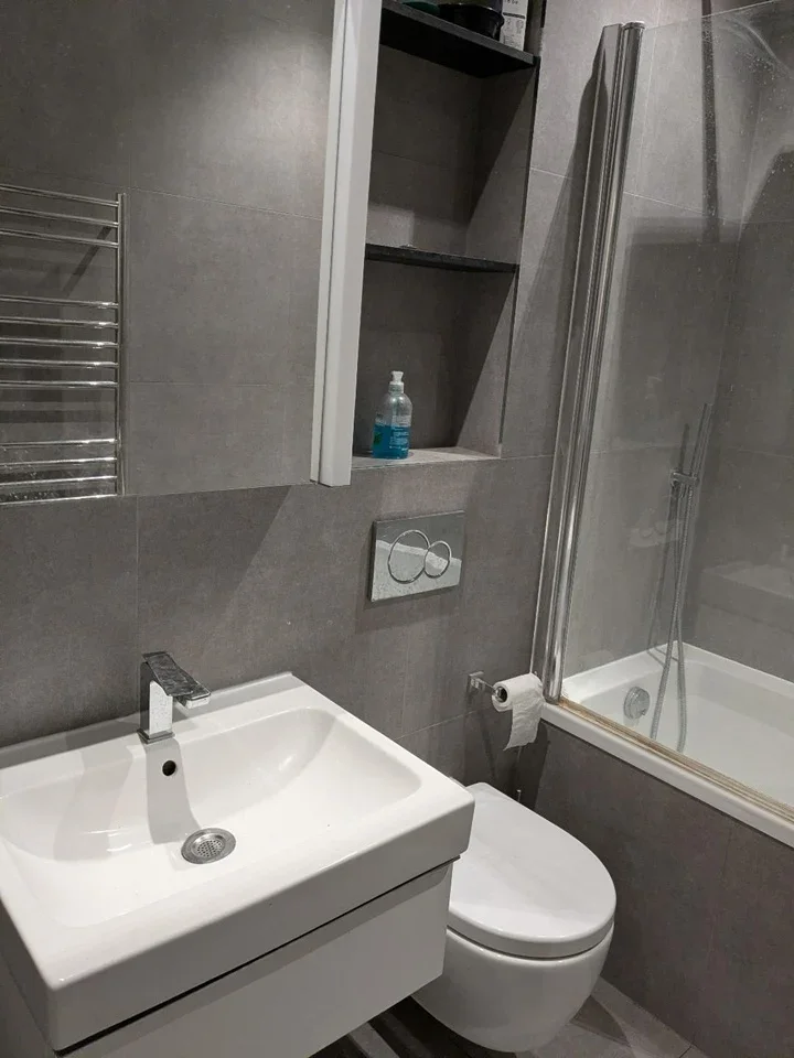 Flat Bath Road in Slough