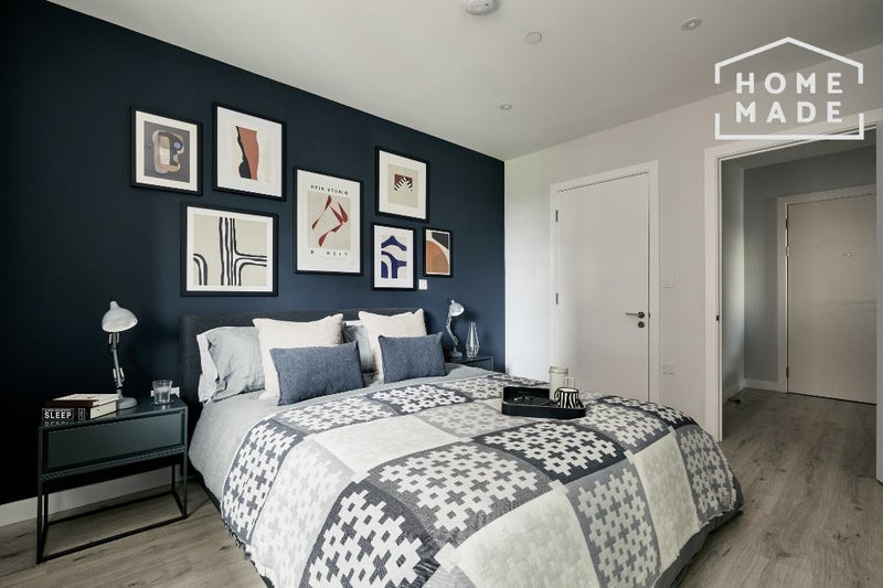 Room Forest Road in Greater London