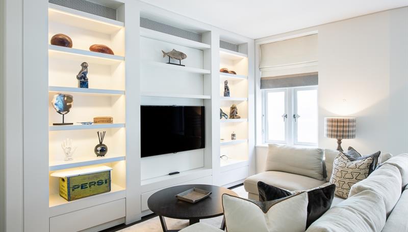Flat Duke Street in City of Westminster
