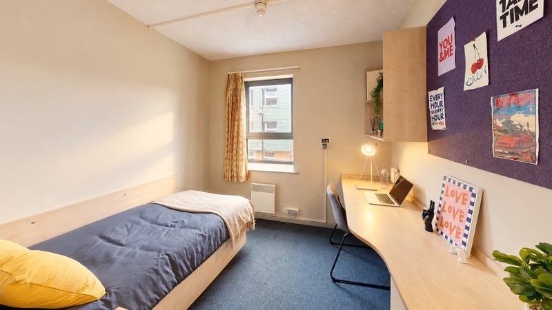 Room Leadmill Road in Sheffield