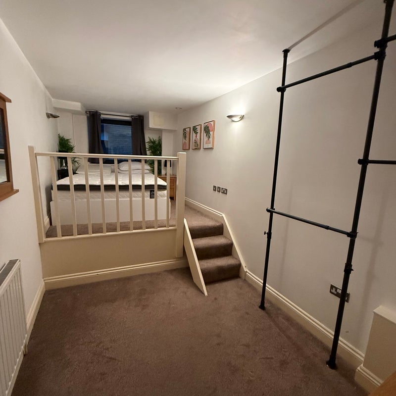 Room Magdalen Street in Greater London