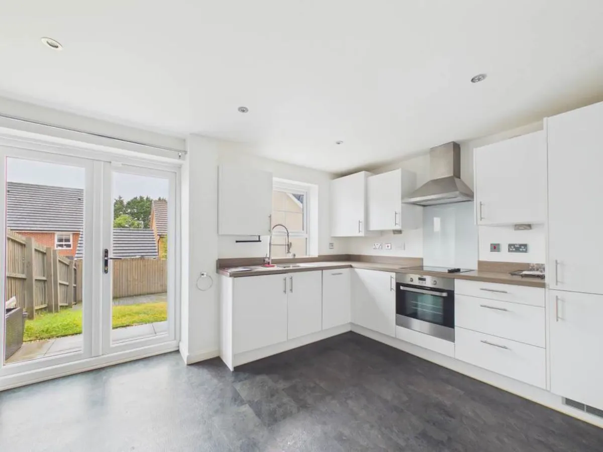House Green Meadow Close in St Athan