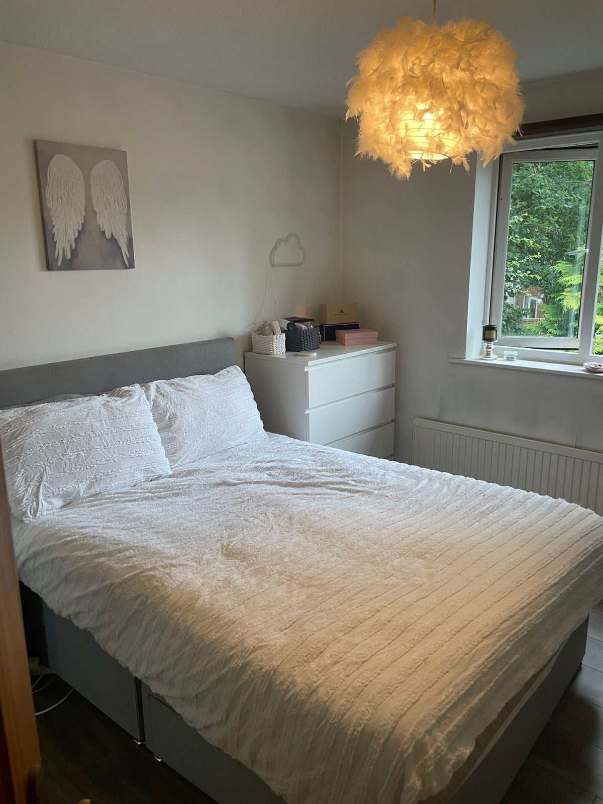 Flat Isabella Close in London