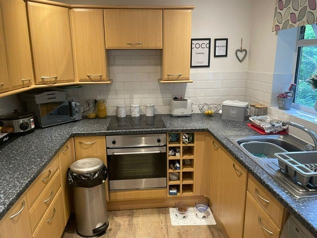 Flat Isabella Close in London