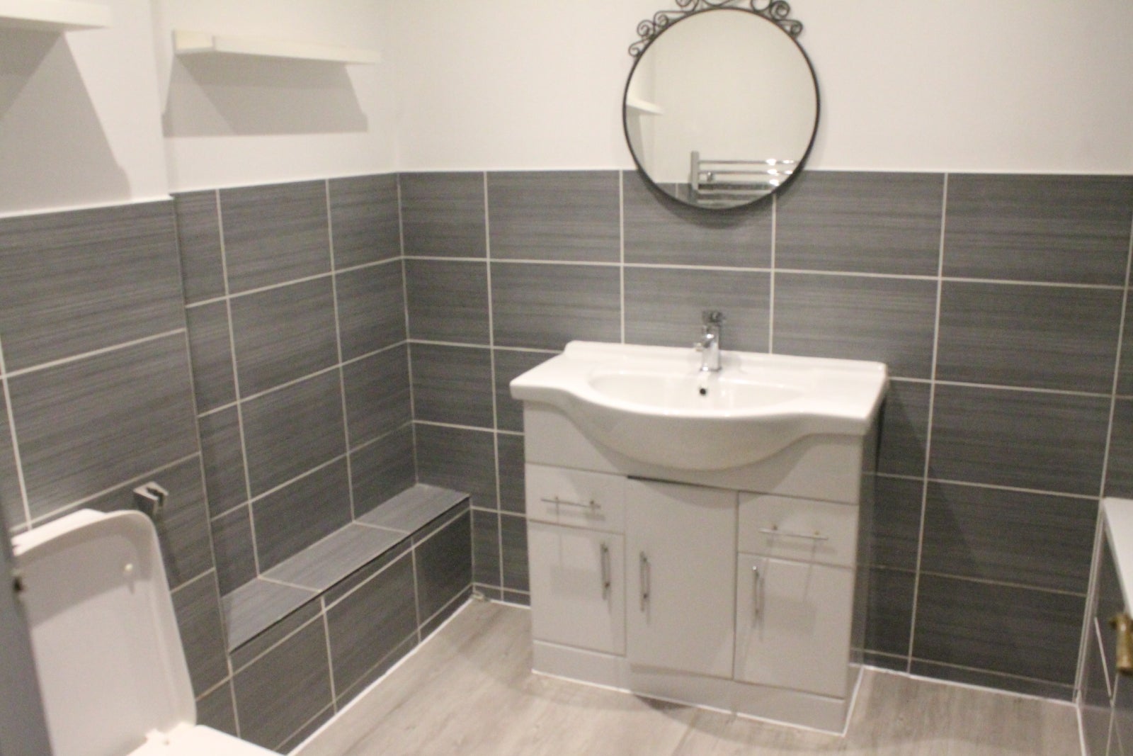 Flat Isabella Close in London