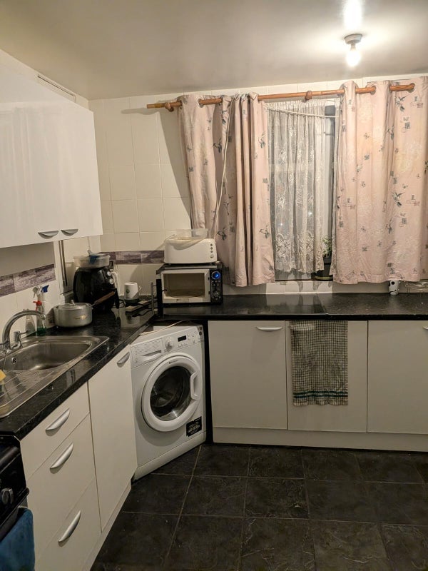 Room Bethune Road in Greater London