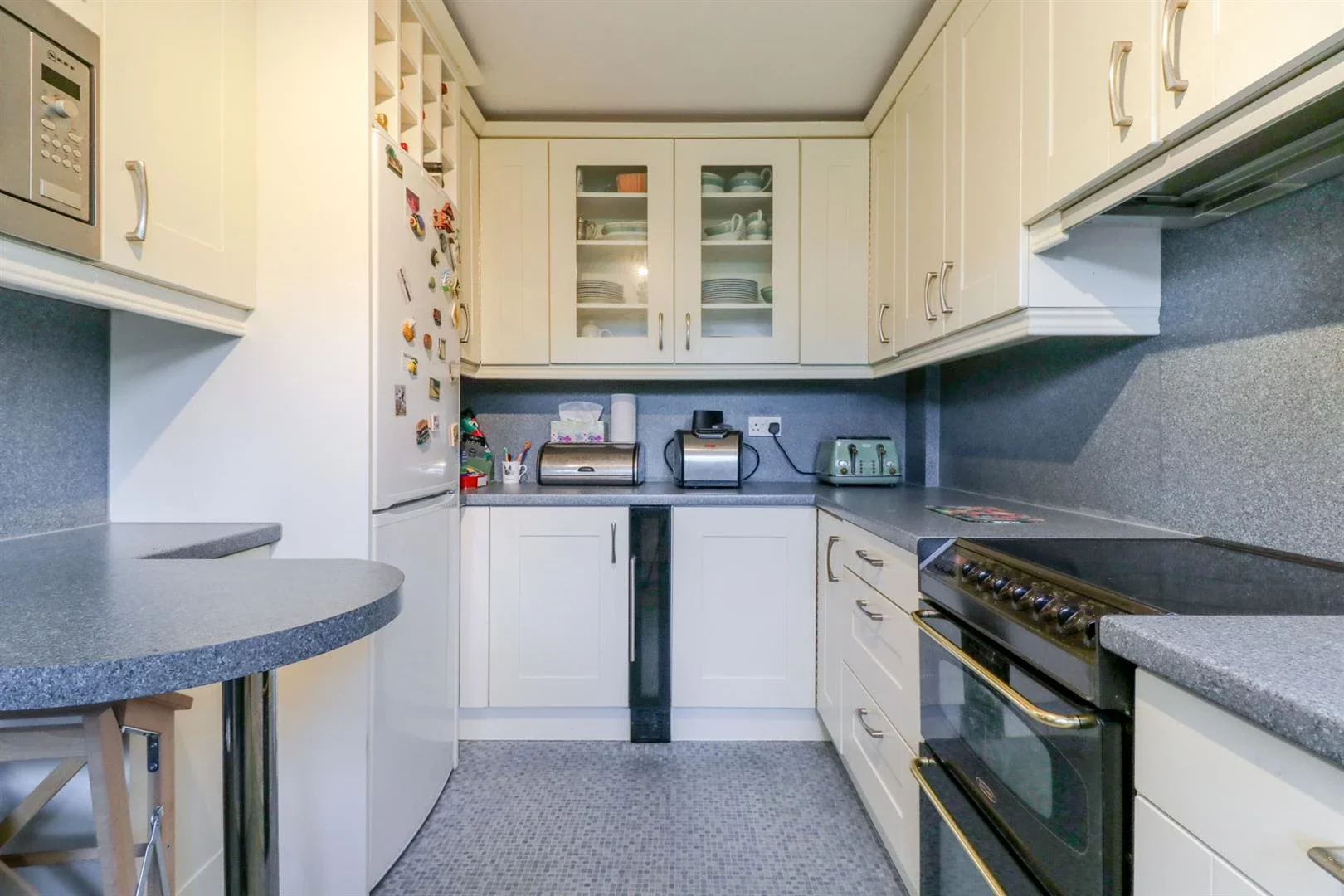 House The Ridgeway in Greater London