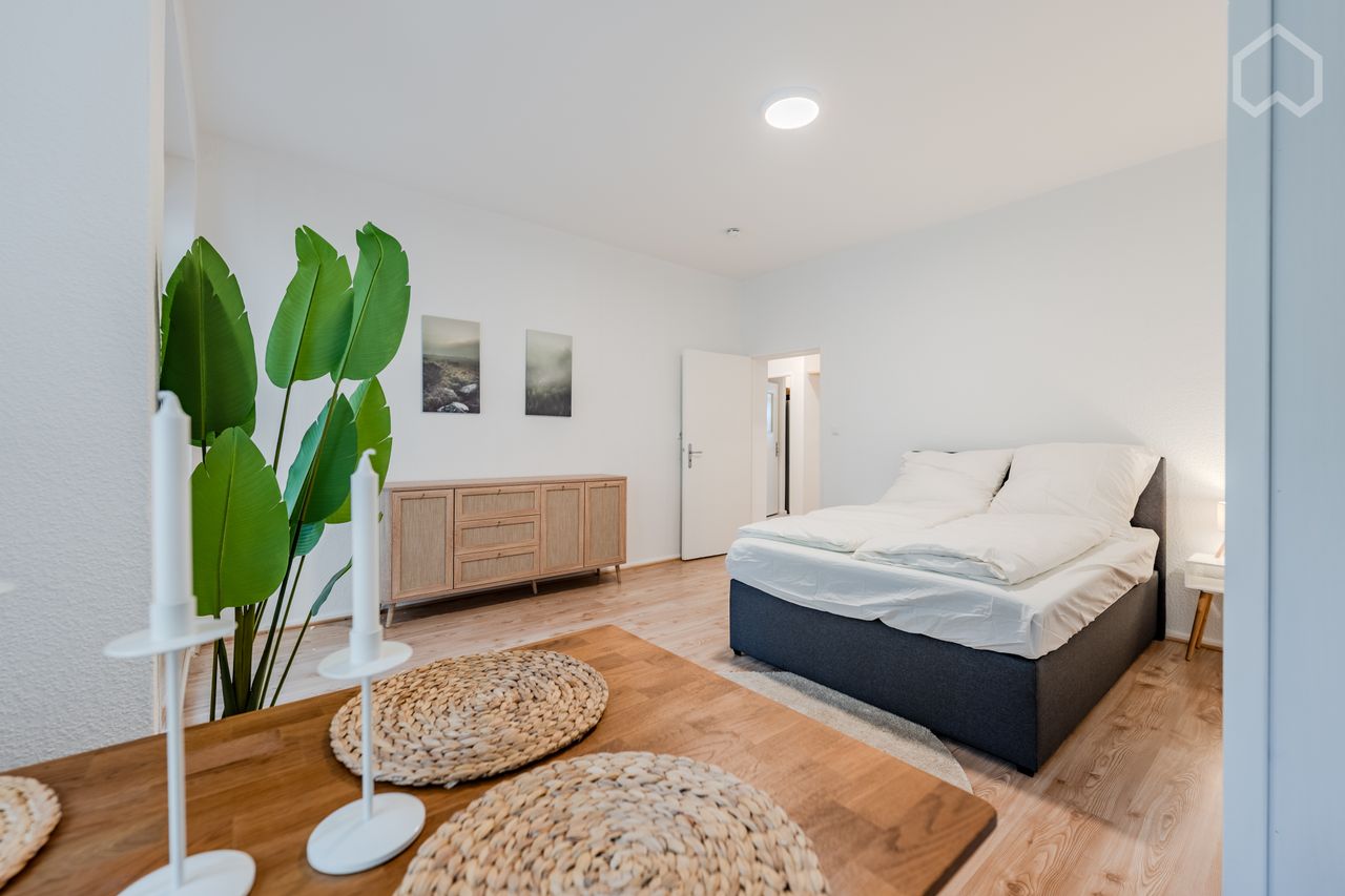 Wohnung Rosenheimer Straße in Berlin