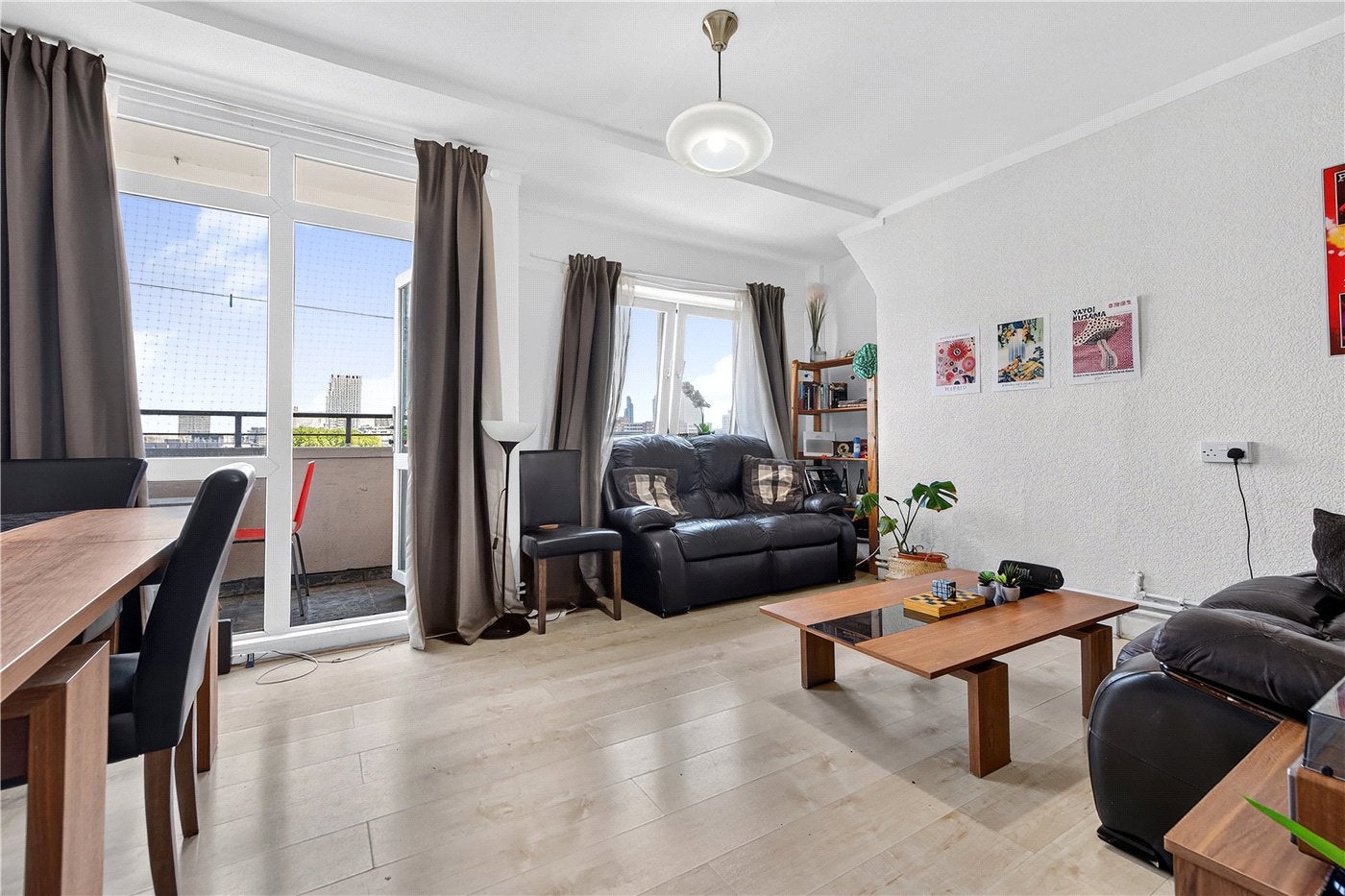 Flat Percival Street in Greater London