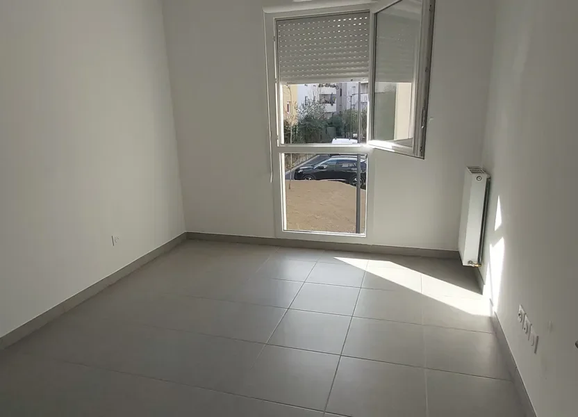 Flat Rue Charles Baudelaire in La Seyne-sur-Mer