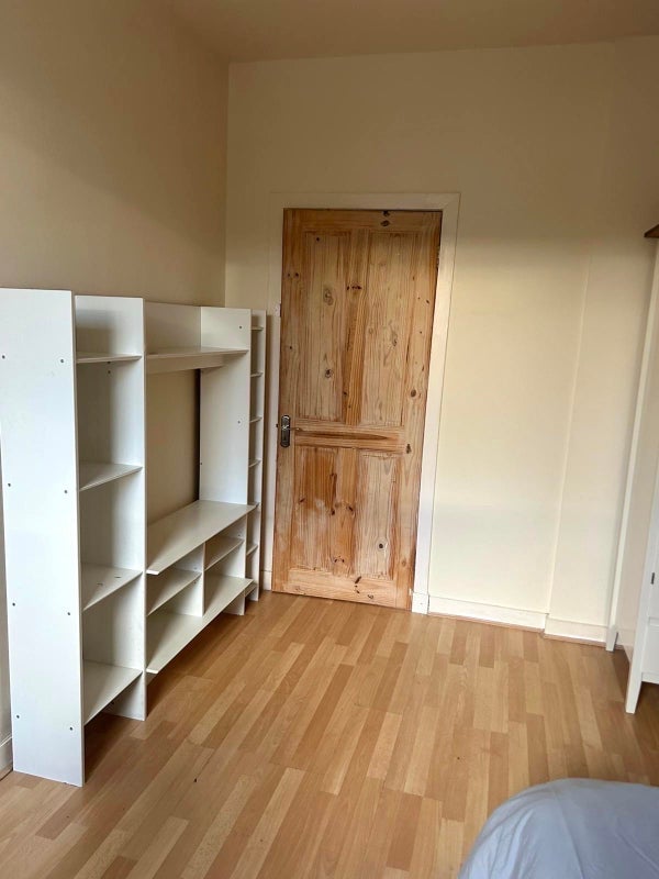 Room Ferry Road Grove in City of Edinburgh