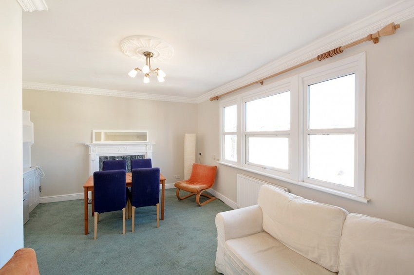 Flat St John's Hill Grove in Greater London
