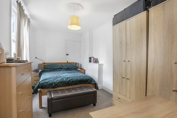 Flat Wandsworth Road in Greater London