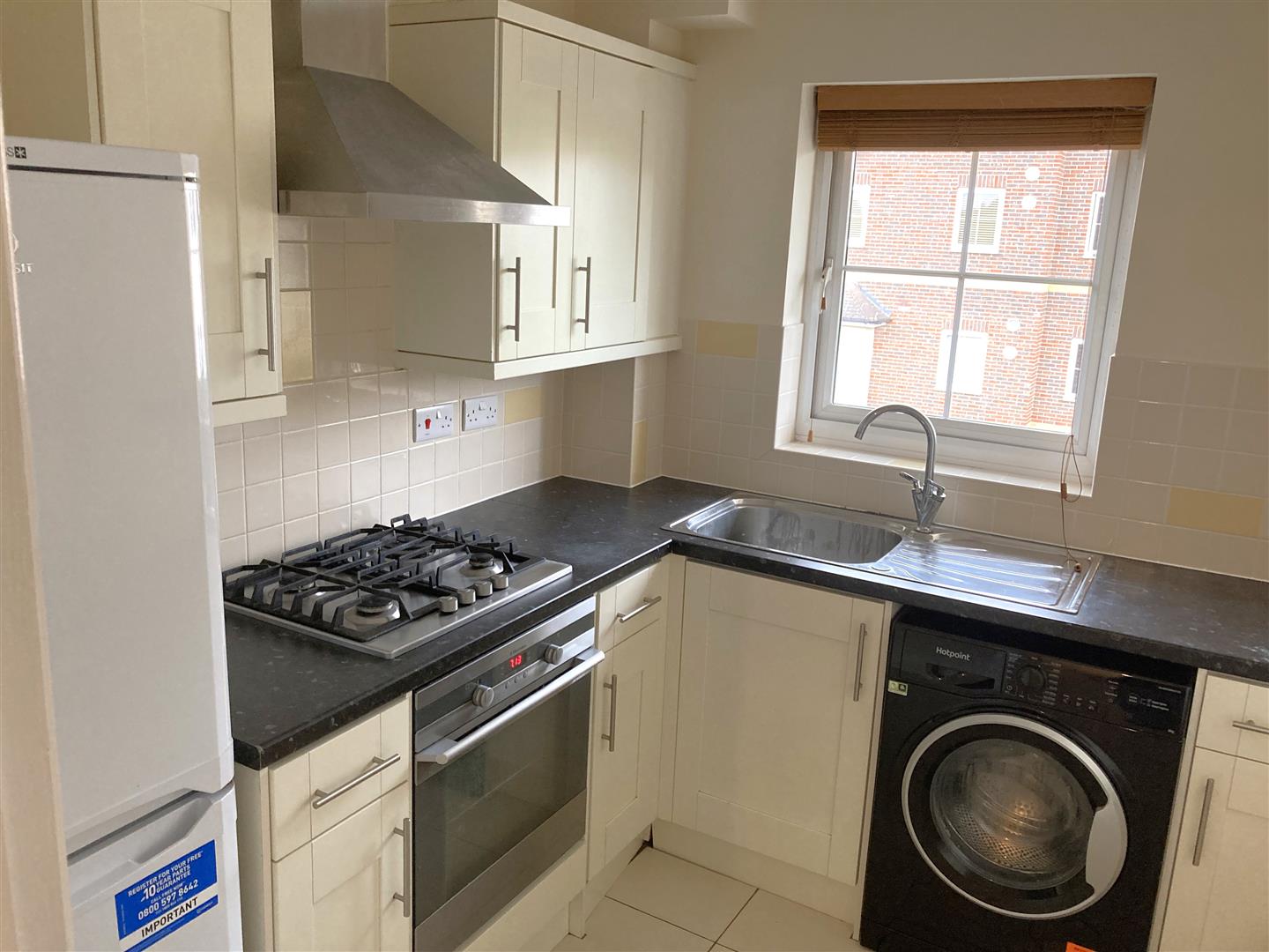 Flat Spencer Close in Rushmoor