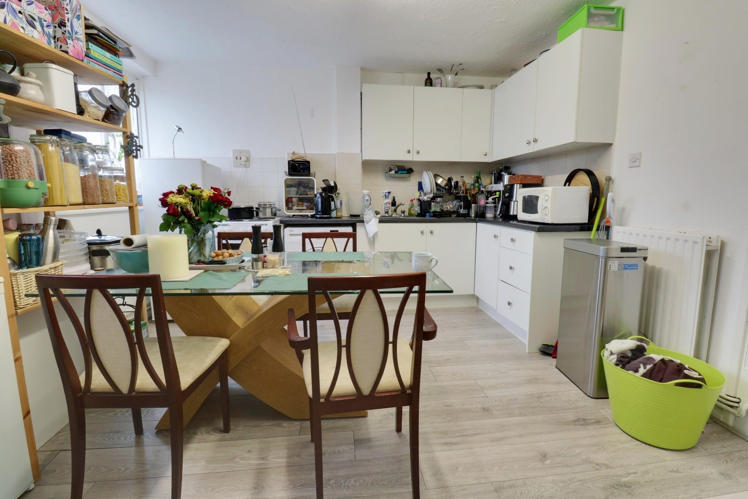 Flat Plaistow Grove in Greater London