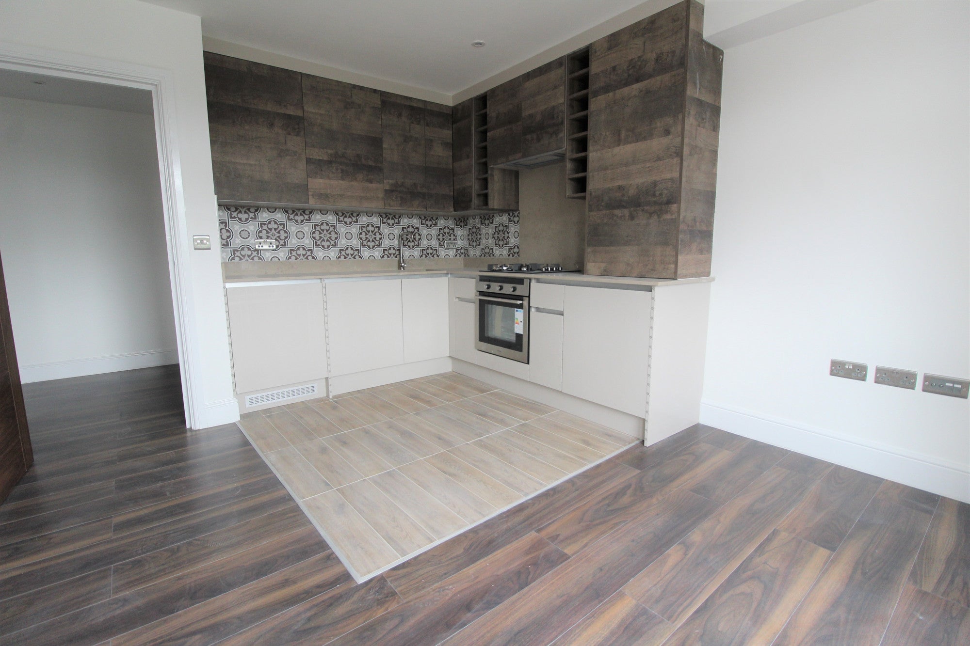 Flat Hyde Road in Watford