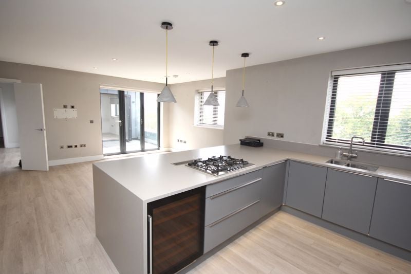 Flat Wenman Road in South Oxfordshire