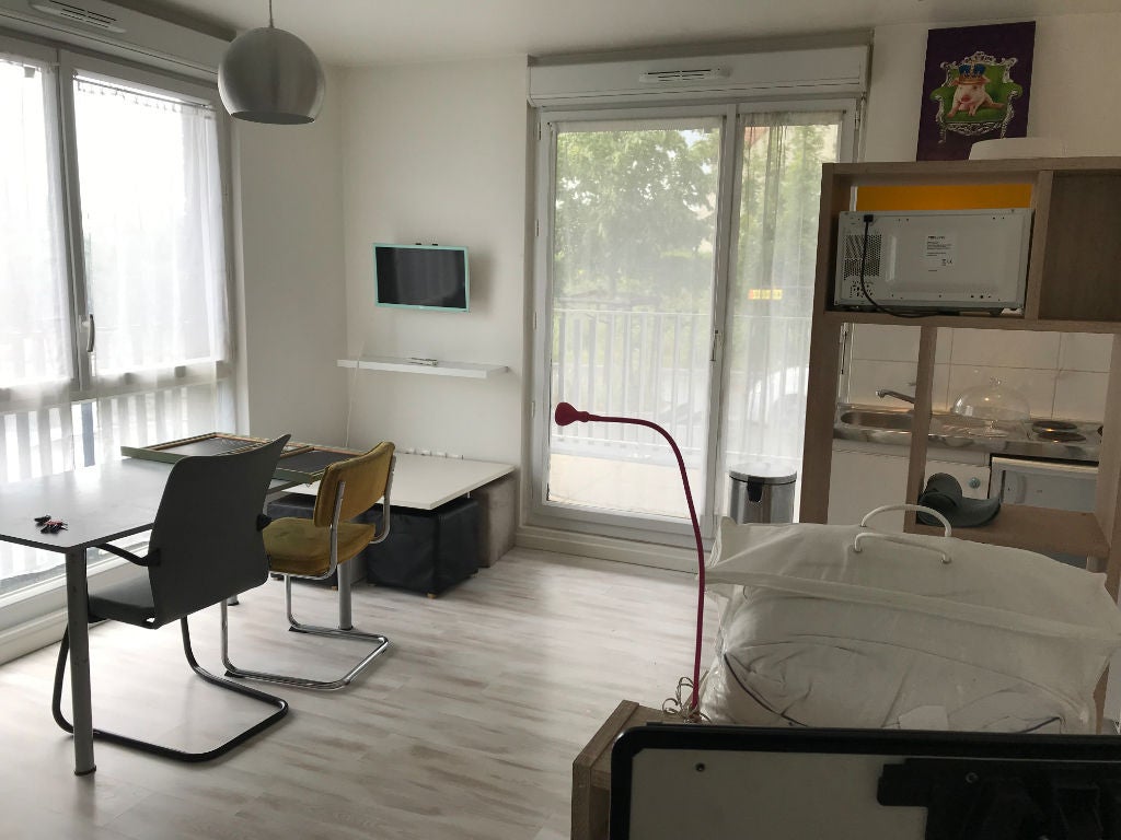 Appartement Rue de Montjean à Fresnes