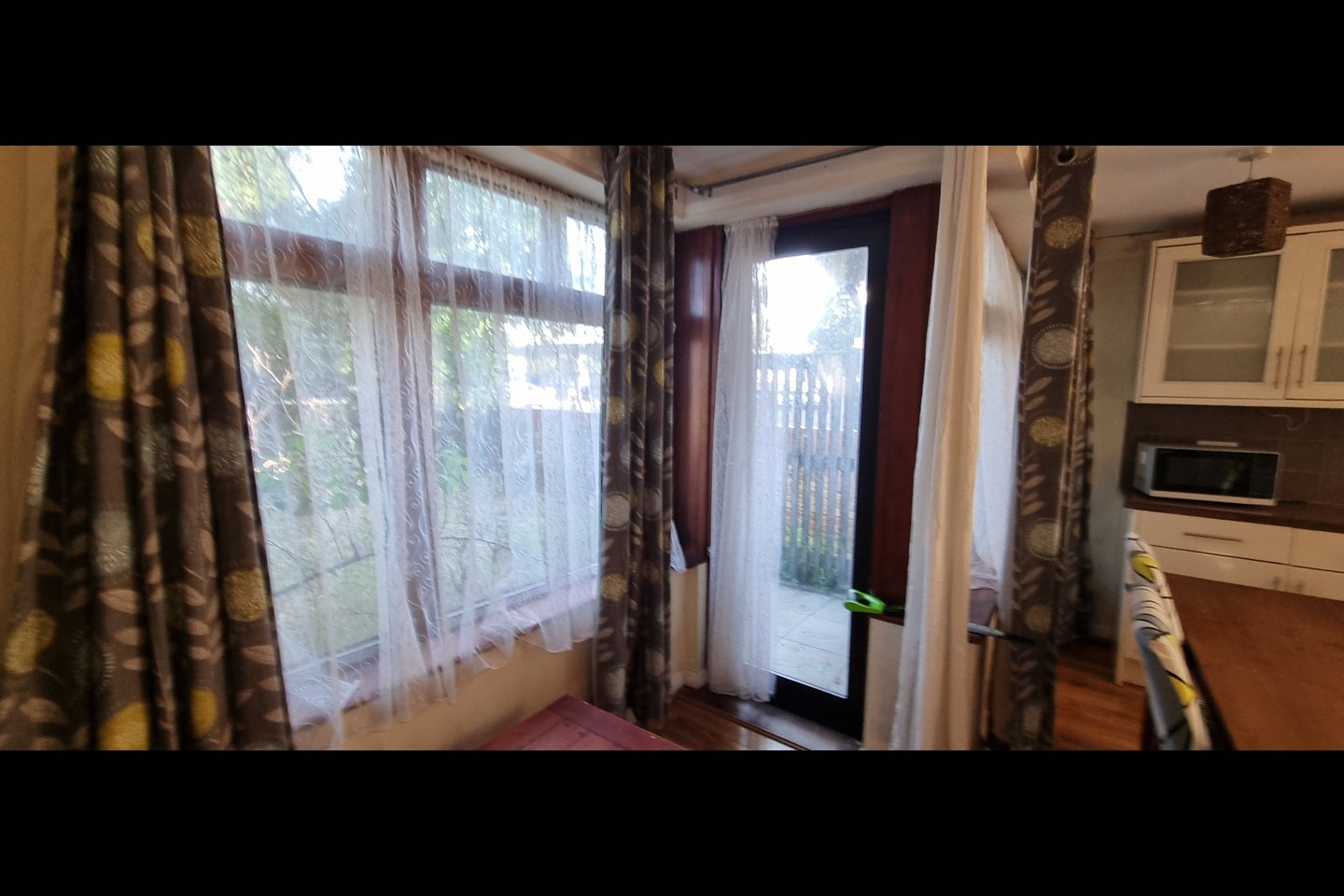 Flat Fulstone Close in Greater London