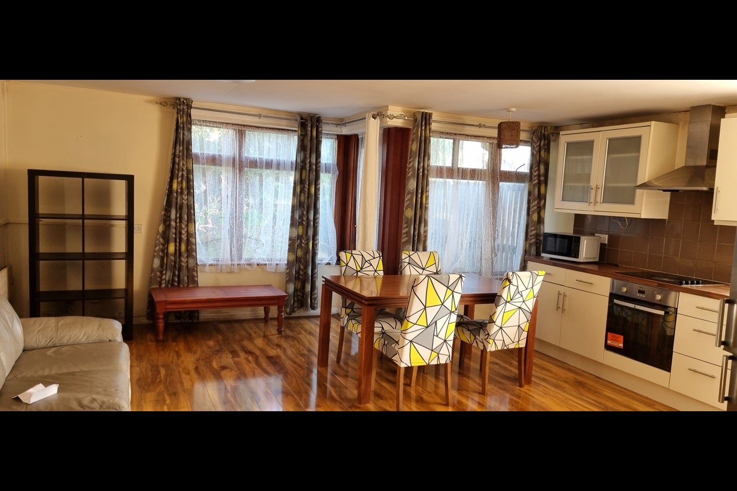 Flat Fulstone Close in Greater London