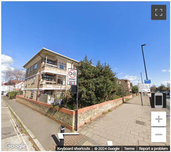 Flat Fulstone Close in Greater London