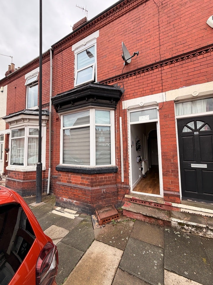 House Baxter Avenue in Doncaster