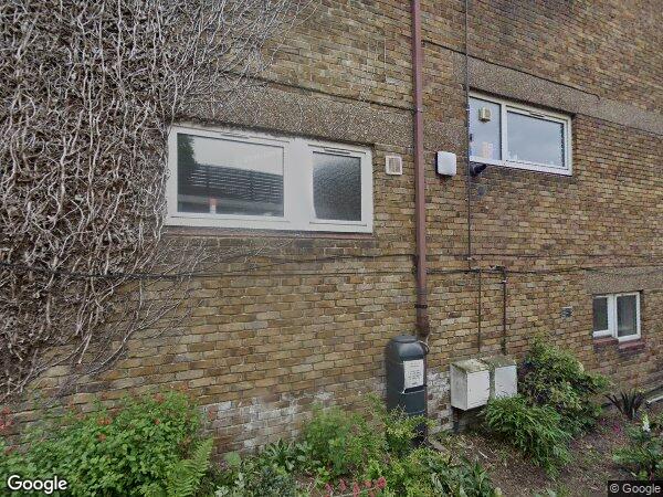 Flat Oborne Court in Greater London