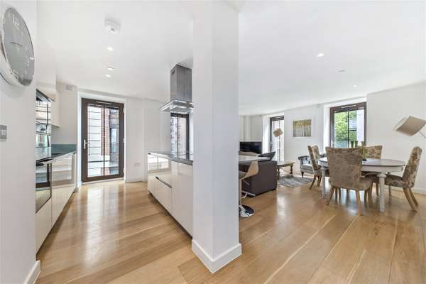 Flat Marsham Street in City of Westminster