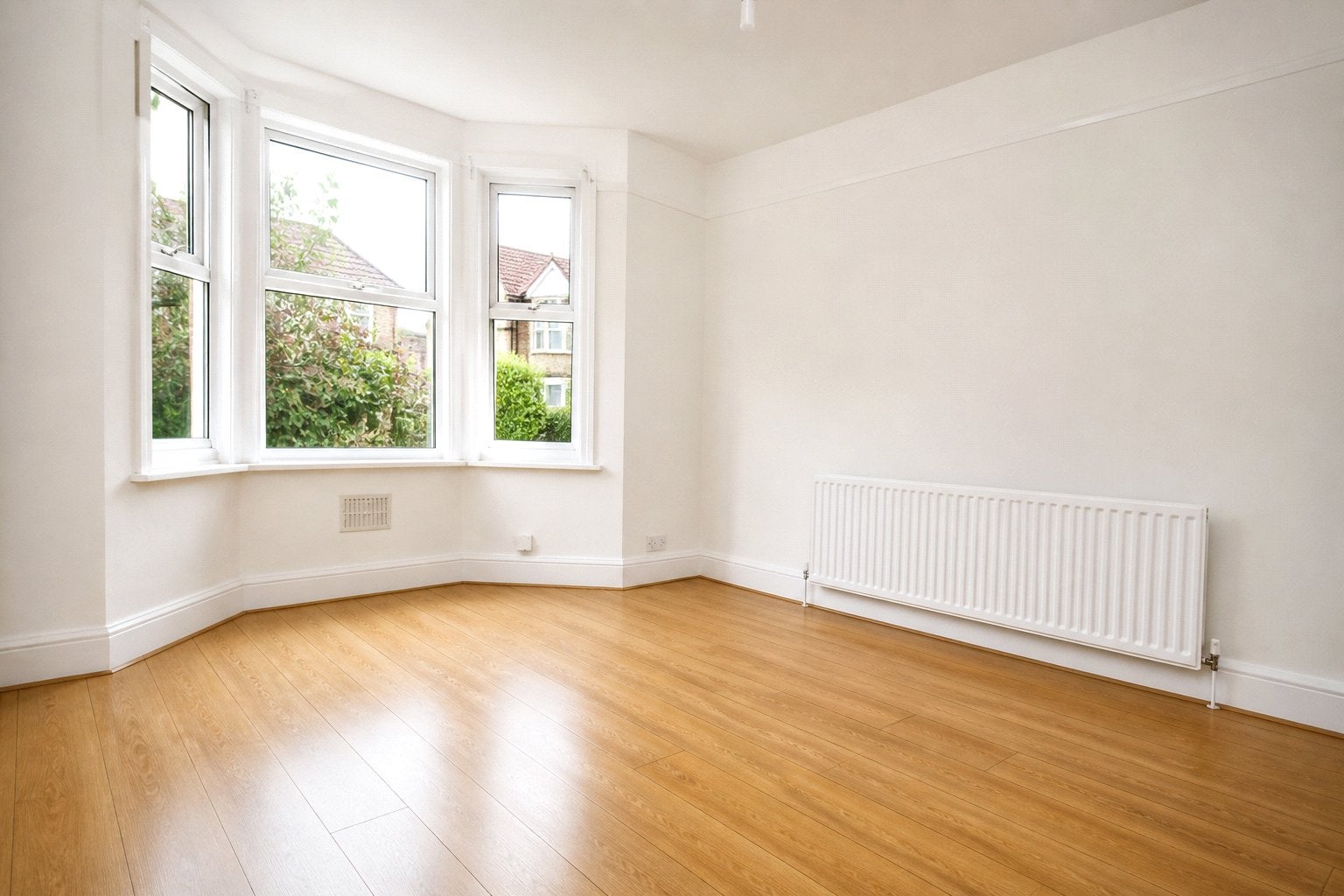 Flat Edith Road in Greater London