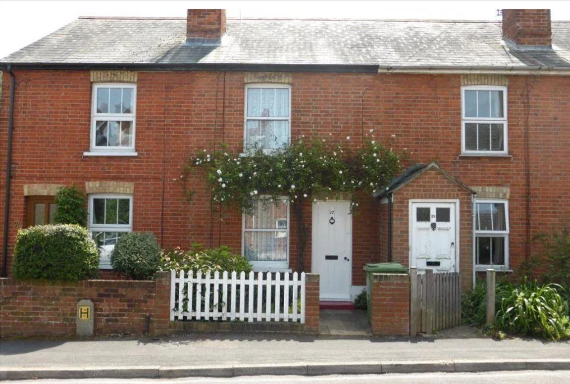 House High View Road in Rushmoor