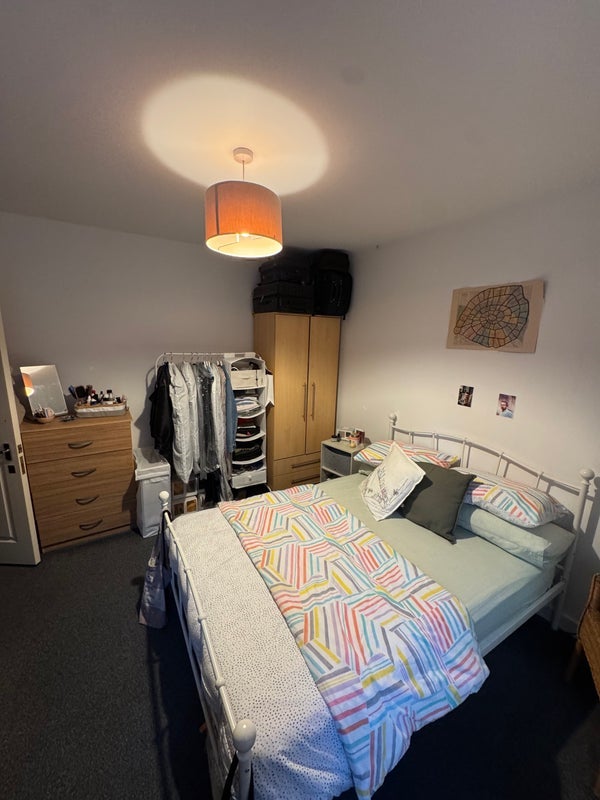Room Mare Street in Greater London