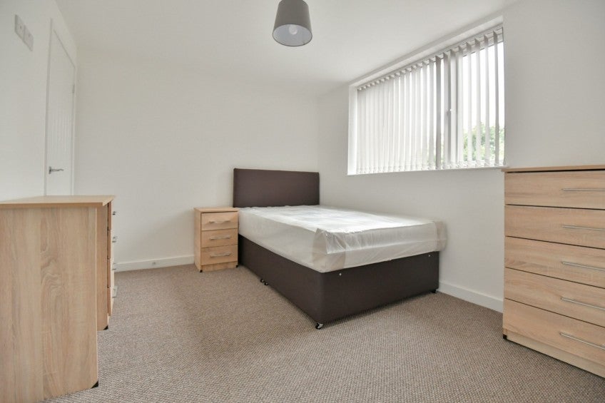 Flat Terry Road in Coventry