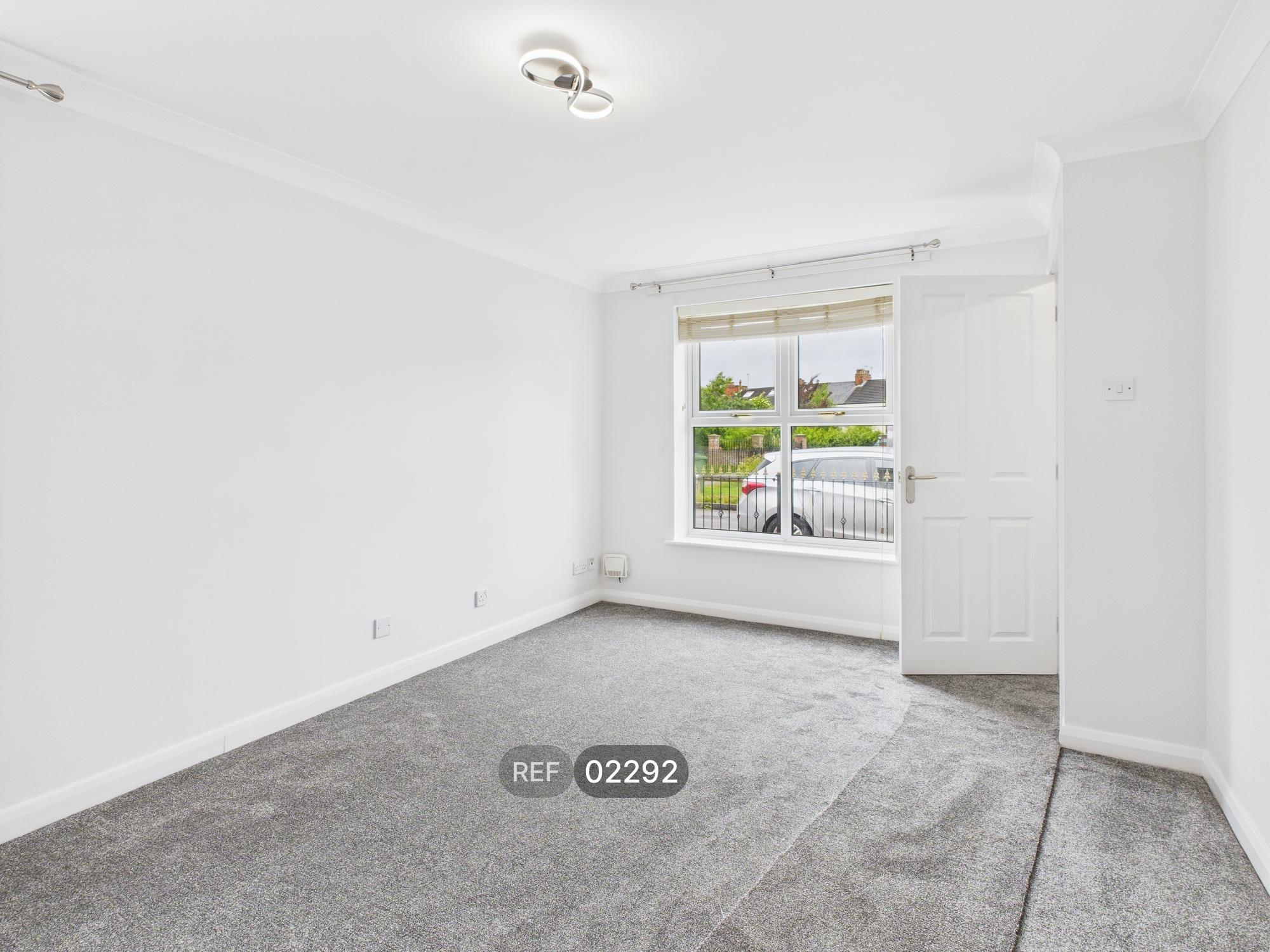 House Green Lane in Hessle