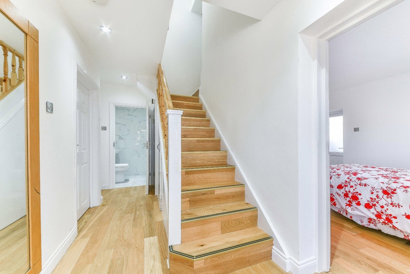 Room Stayton Road in Greater London
