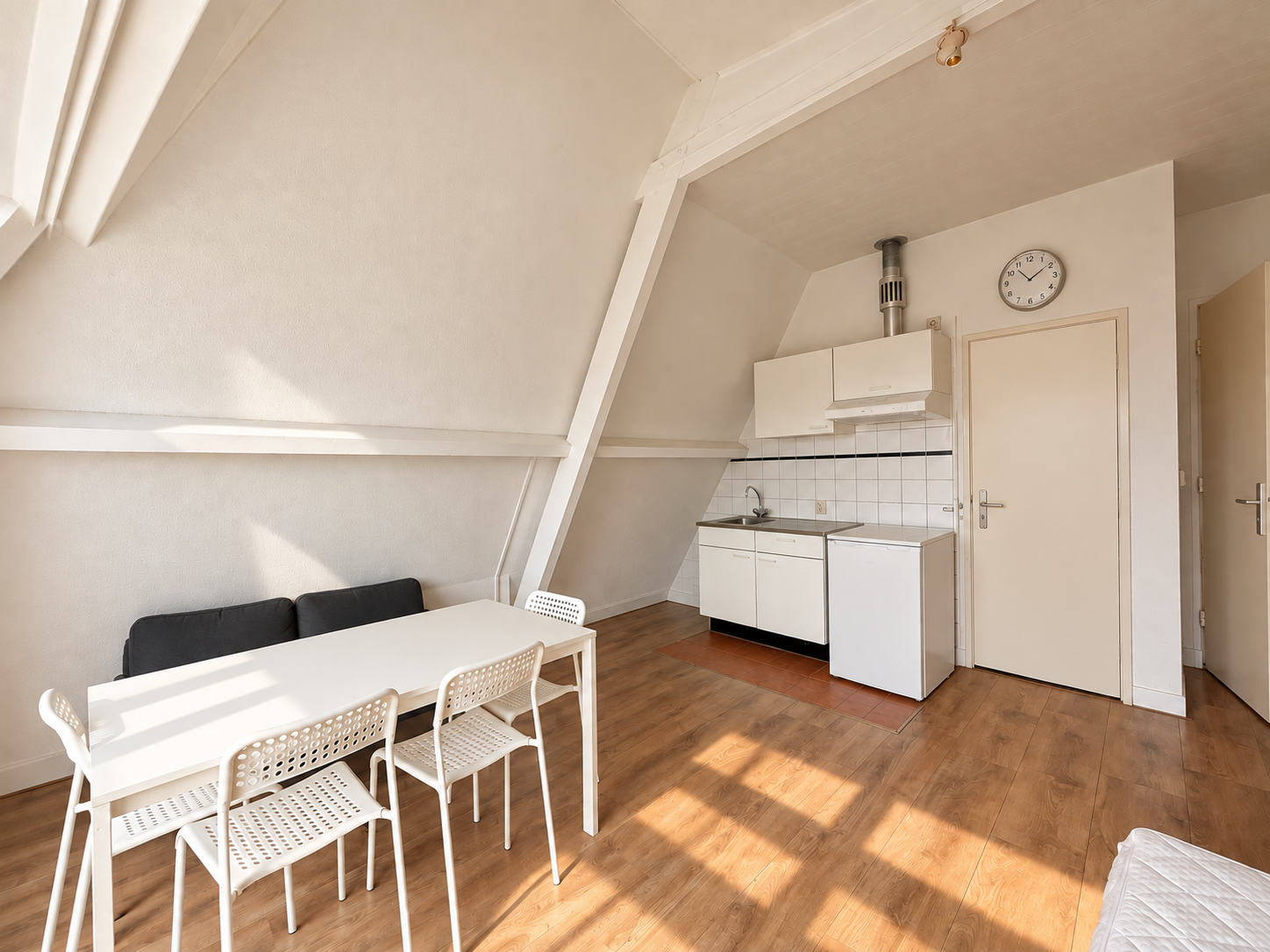 Studio te huur: Weimarstraat 316C, 'S-Gravenhage