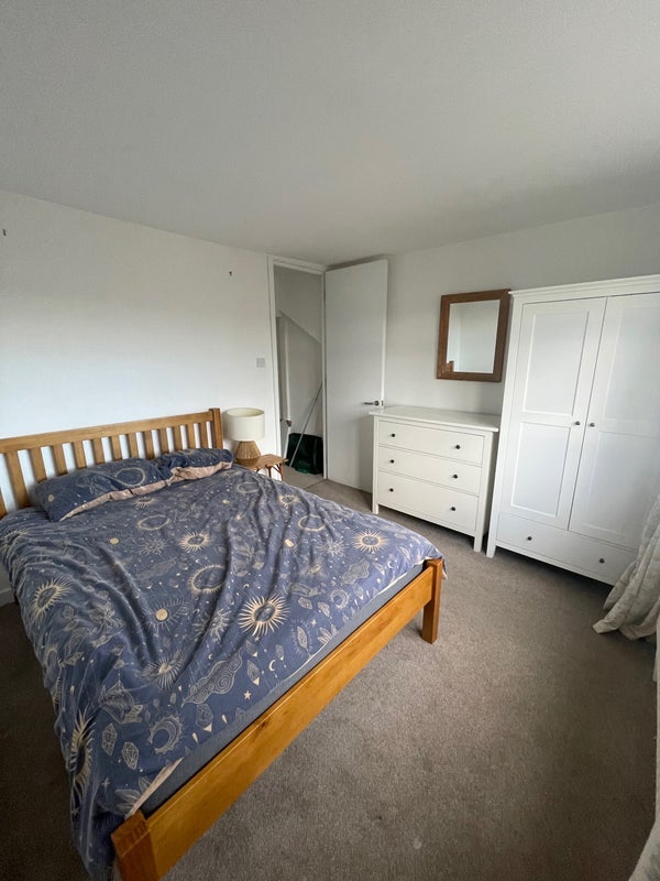 Room Hitherfield Road in Greater London
