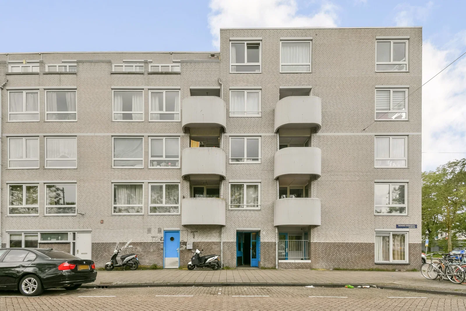 Bernard Shawsingel 28 in Amsterdam
