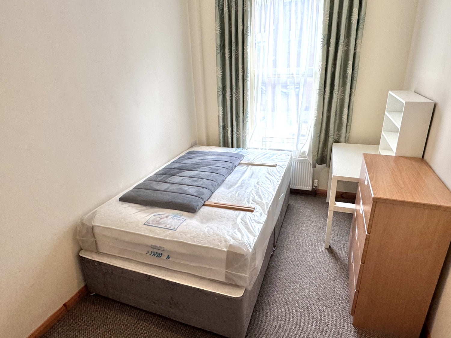 Room Monson Street in Lincoln