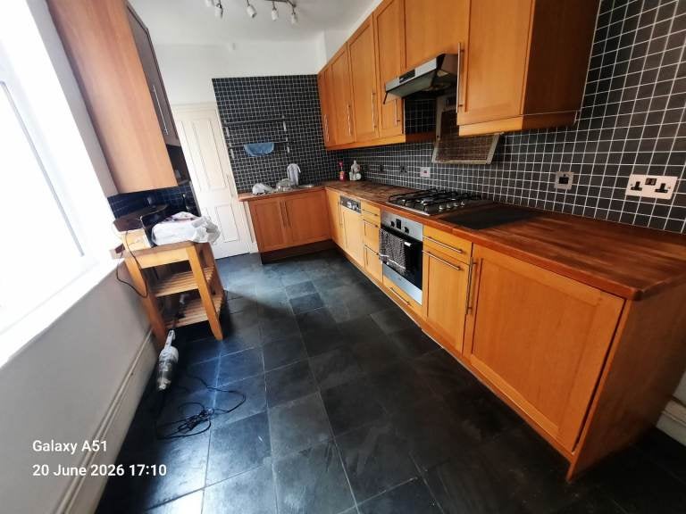 Flat Gladys Road in Sandwell