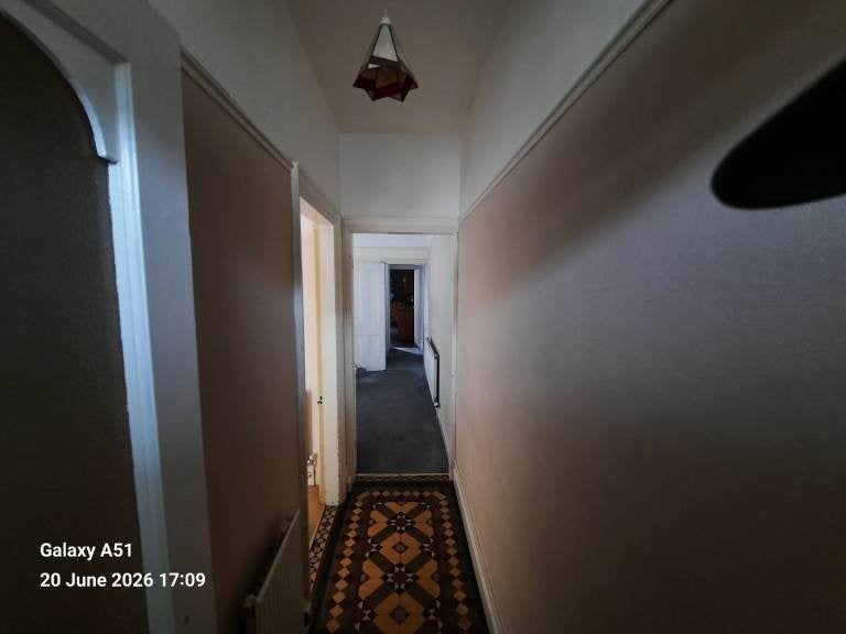 Flat Gladys Road in Sandwell