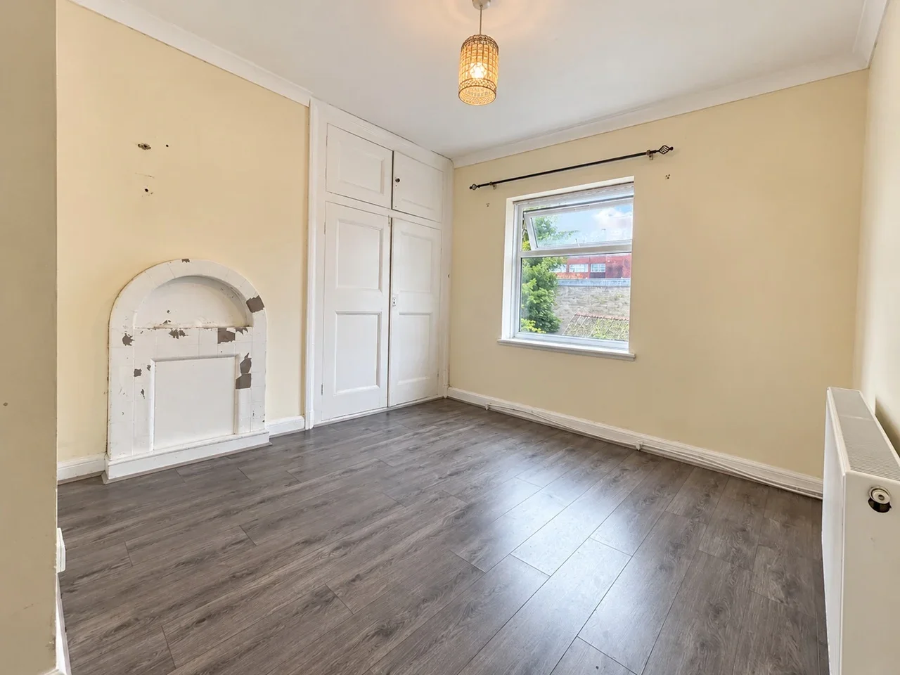 Flat Townfield Road in High Wycombe