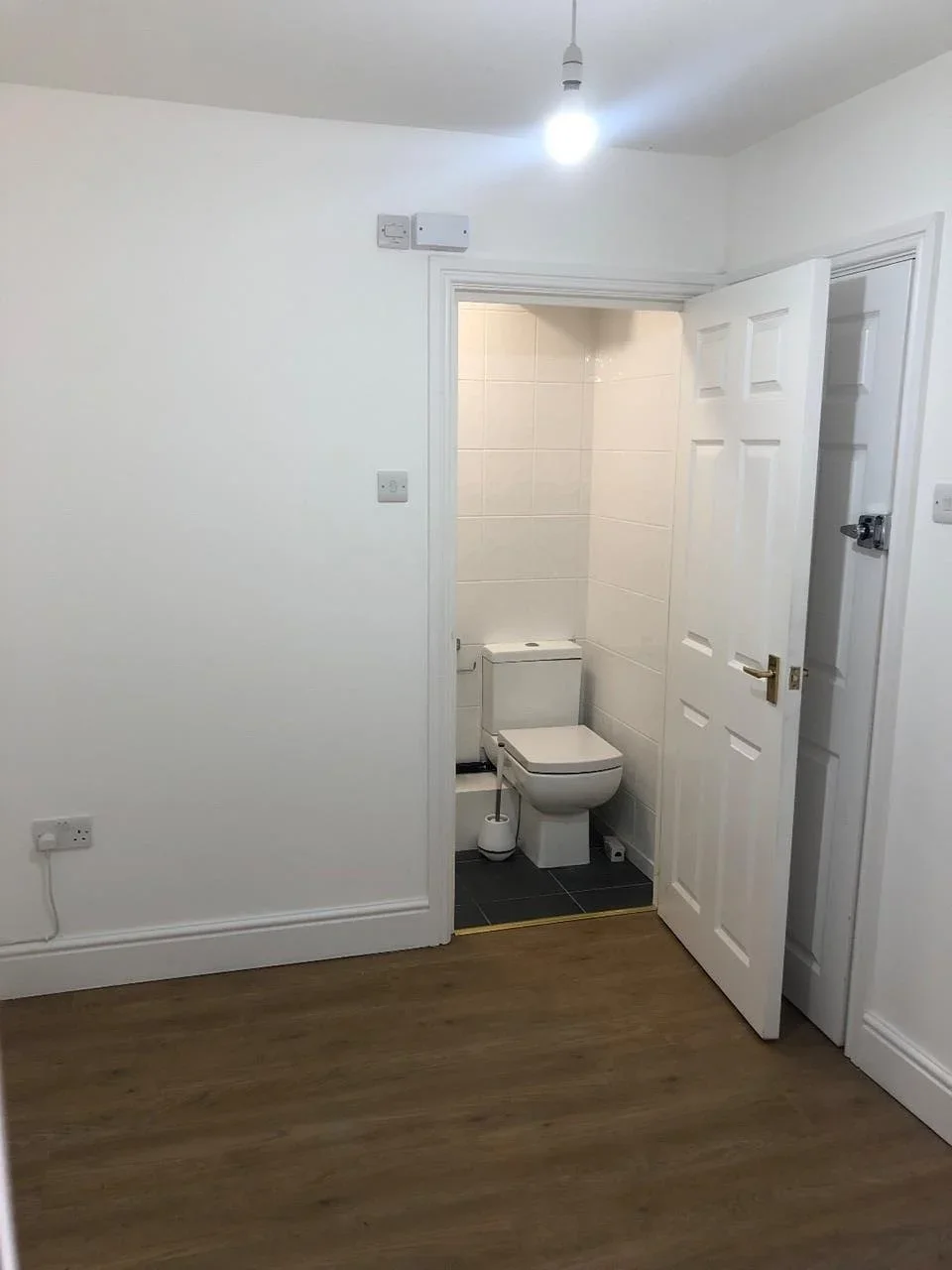 Room Edgware Road in Greater London