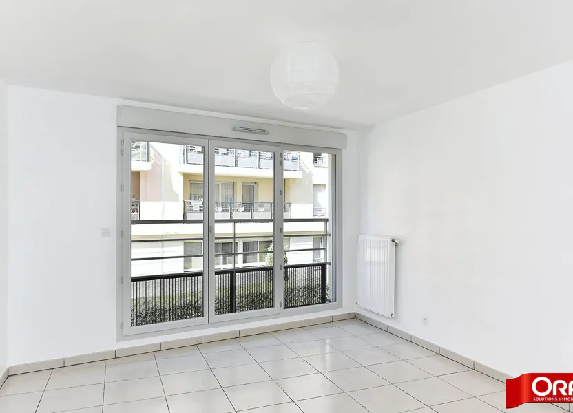 Flat Rue Saint-Antoine in Lyon