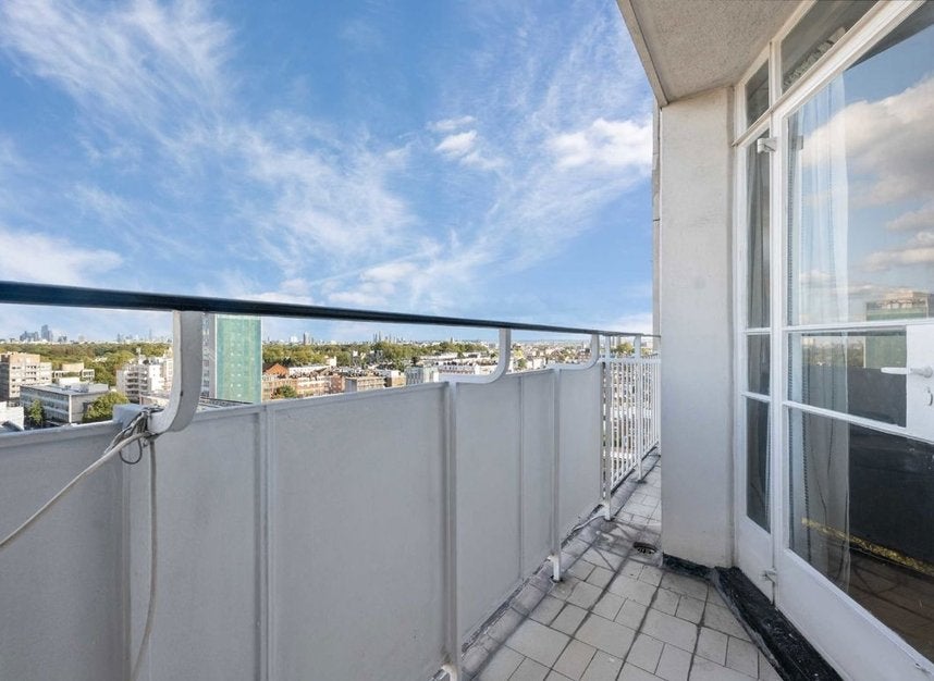 Flat Notting Hill Gate in Greater London