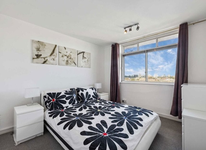 Flat Notting Hill Gate in Greater London
