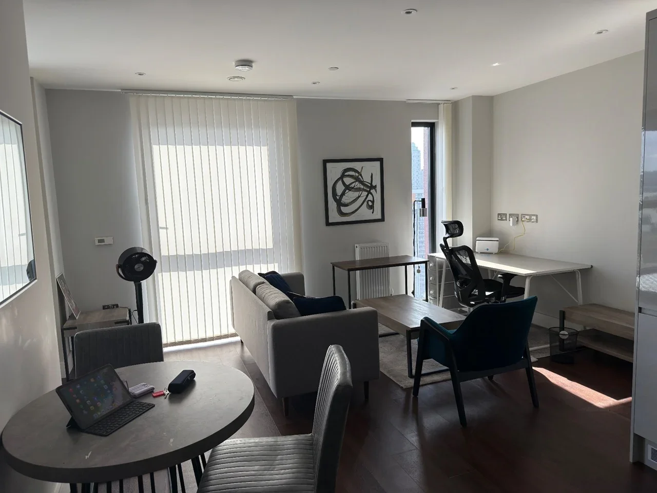 Flat Silvocea Way in Greater London