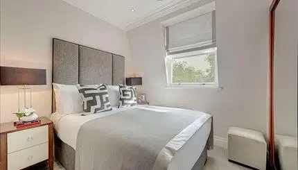 Flat Kensington Gardens Square in City of Westminster