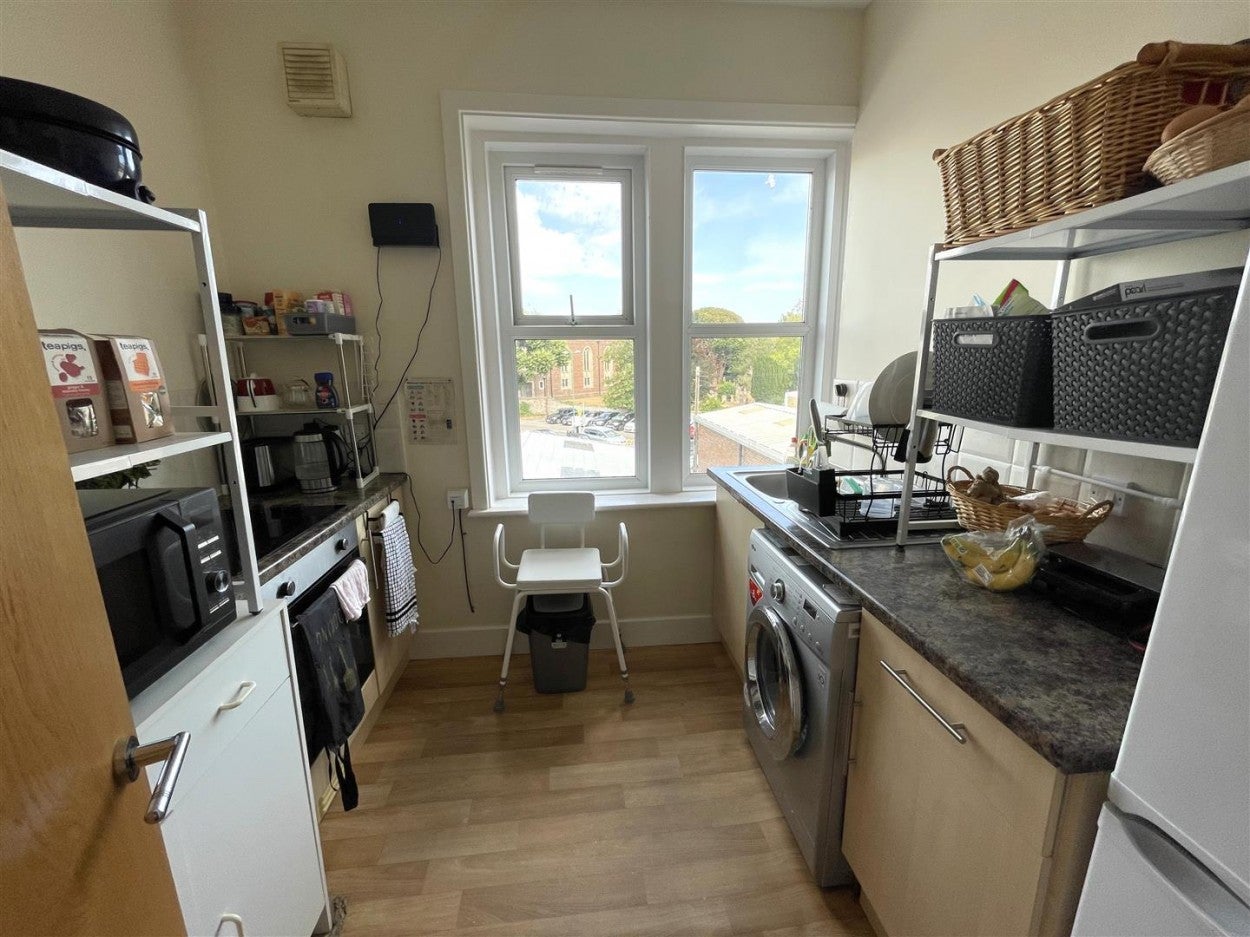 Flat Bayford Road in Arun