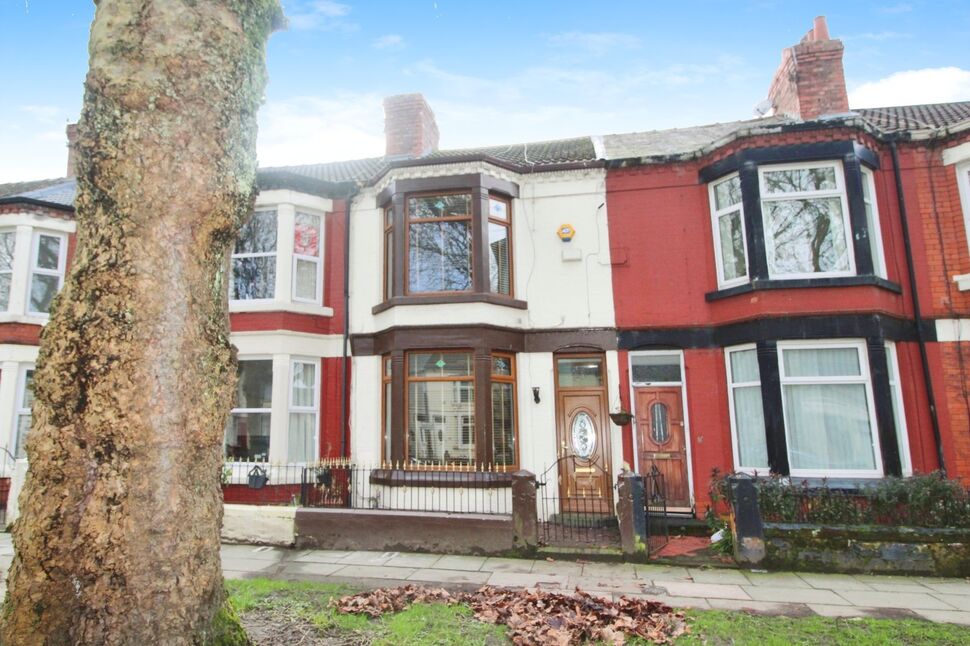 House Stanley Park Avenue South in Liverpool